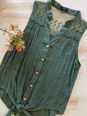 mine Forest Green Embroidered V-Neck Button Blouse